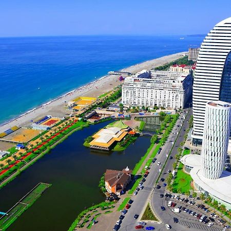 Sea View From The Clouds Aparthotel Batumi Exterior photo